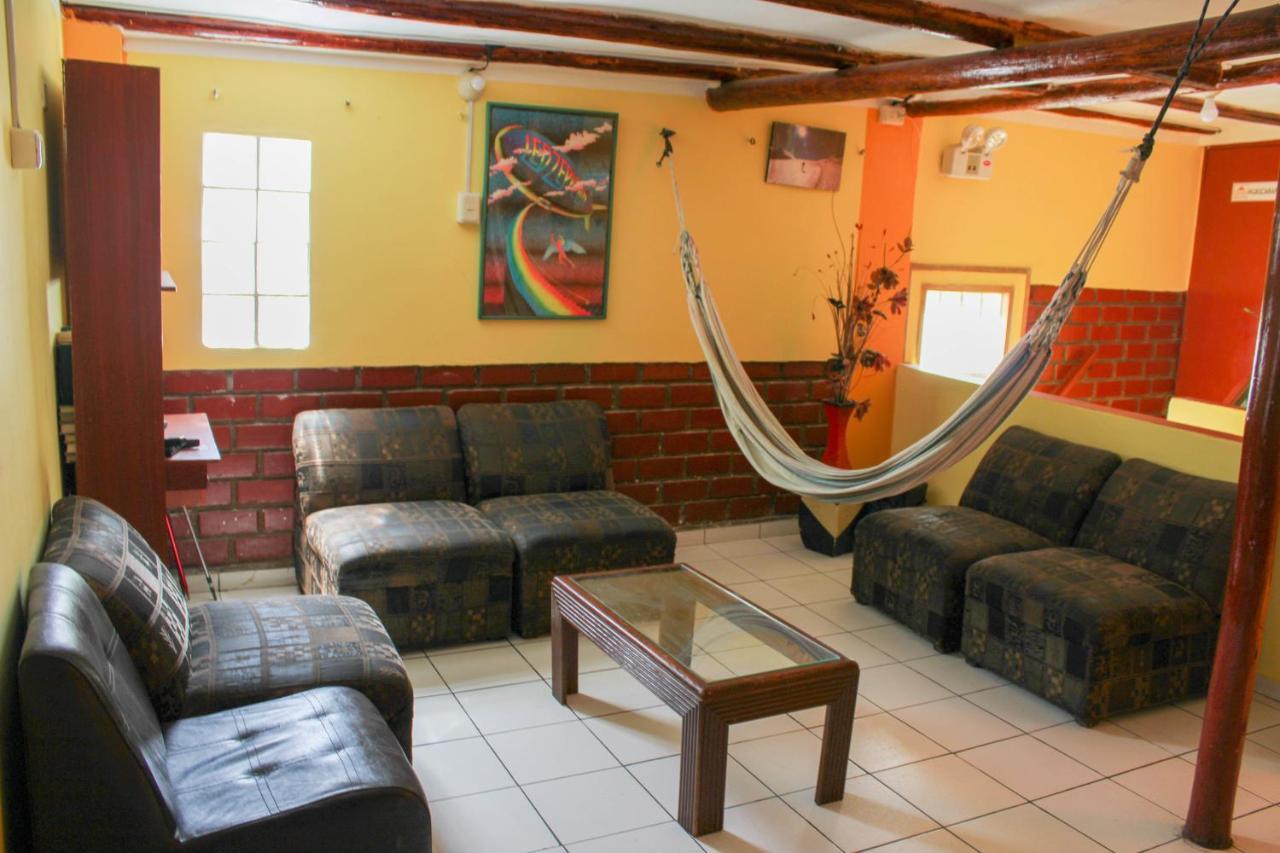 Andes Hostel Huaraz  Exteriér fotografie
